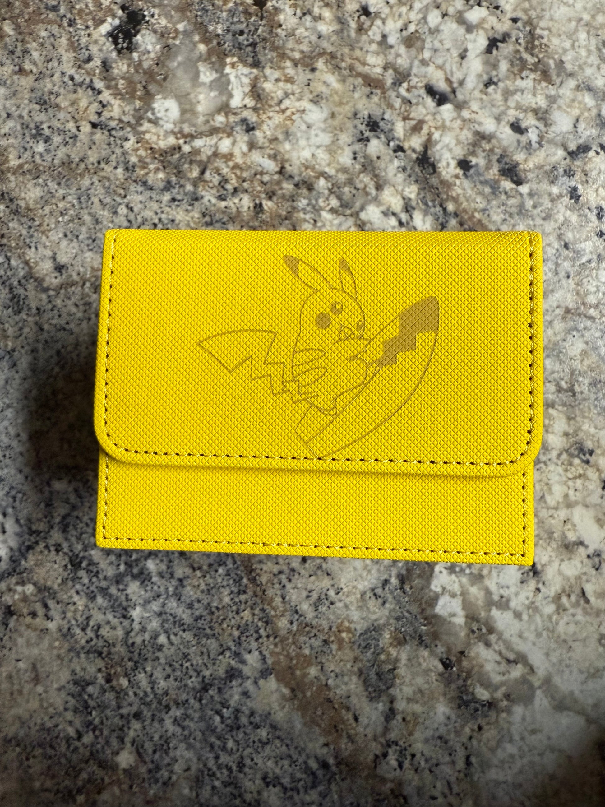 Custom Vault x Deck box - Mew/Gengar/Pika - G&B Printing